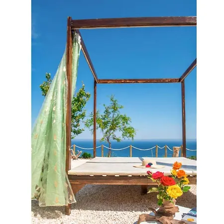 Paradiso Sunset Villa Pomos